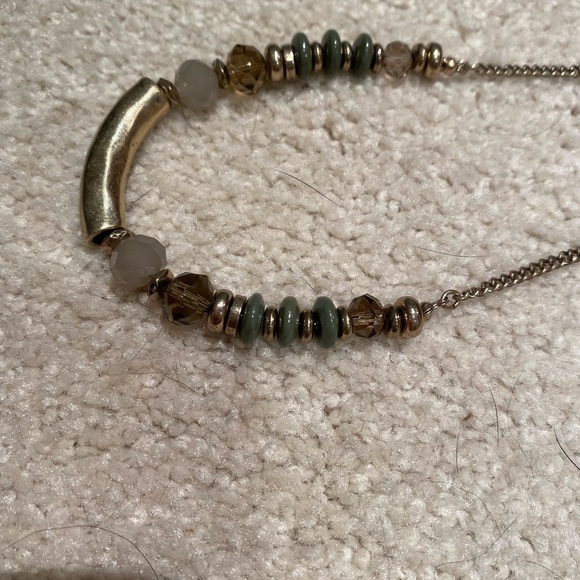 Signature beaded necklace - Picture 3 of 6